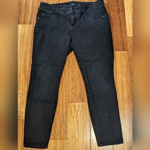 Torrid black skinny jeans